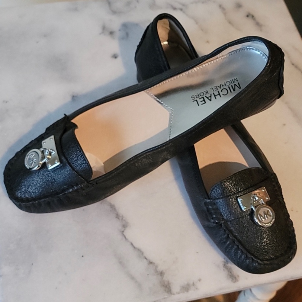 Michael Kors Hamilton Loafers Size 8(NWOT)